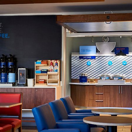 Holiday Inn Express & Suites Ridgecrest - China Lake By Ihg المظهر الخارجي الصورة